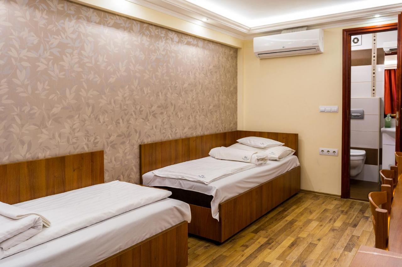 Bl.Apartmanhaz Ii. Segedyn Zewnętrze zdjęcie